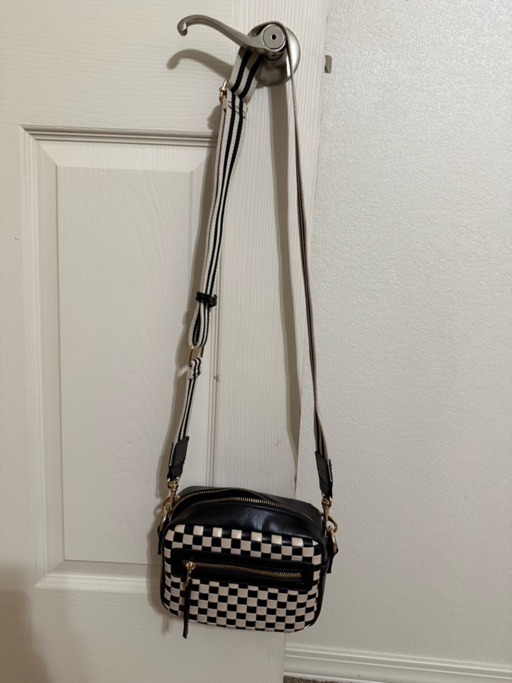 Universal Thread Black and Cream Checker Crossbody with Striped Strap